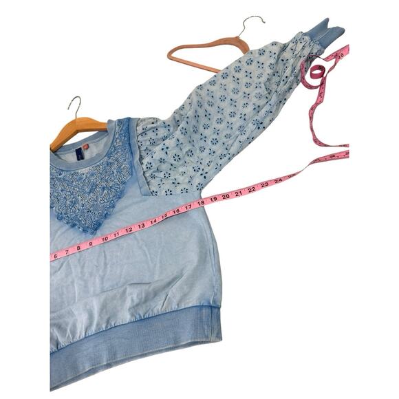 Anthropologie Pilcro Washed eyelet sweatshirt Blue Embroidery XS - Picture 6 of 8